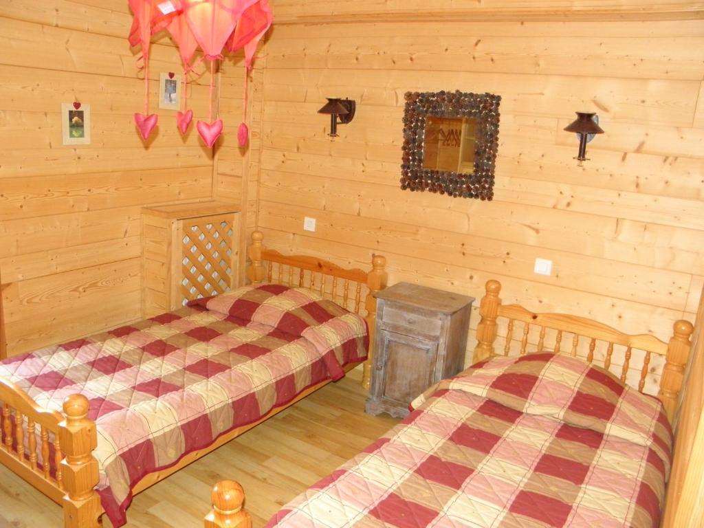 Gite Auberge Les Terres Blanches De Meolans Номер фото
