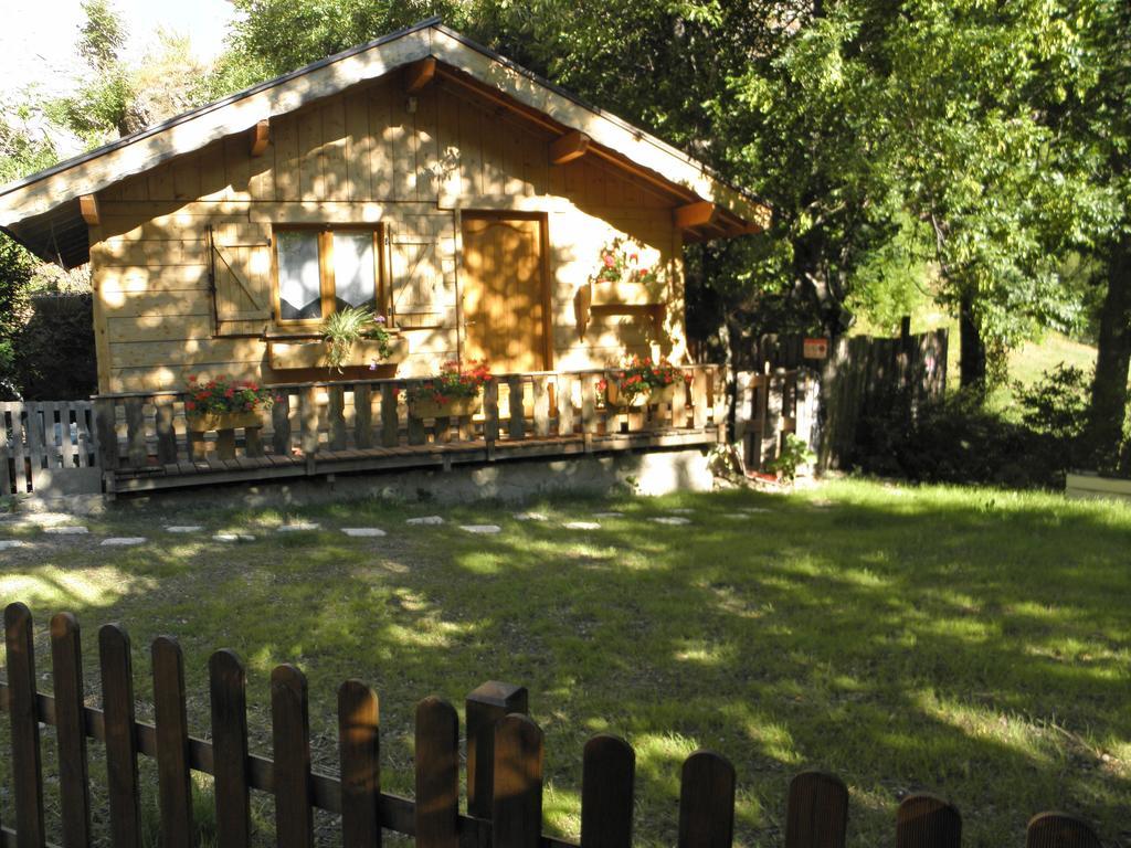 Gite Auberge Les Terres Blanches De Meolans Экстерьер фото