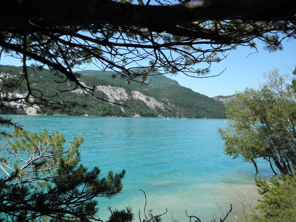 Gite Auberge Les Terres Blanches De Meolans Экстерьер фото