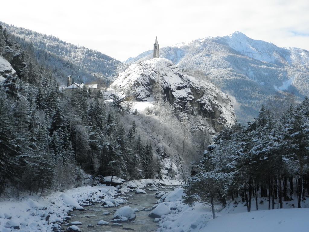Gite Auberge Les Terres Blanches De Meolans Экстерьер фото