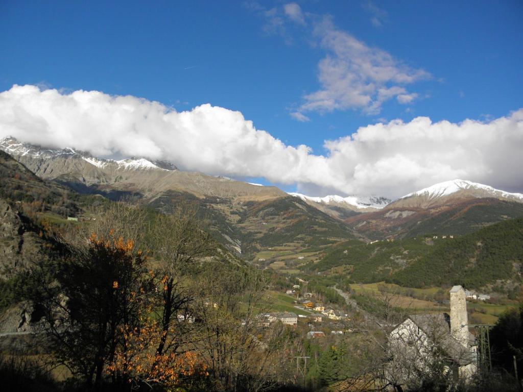 Gite Auberge Les Terres Blanches De Meolans Номер фото