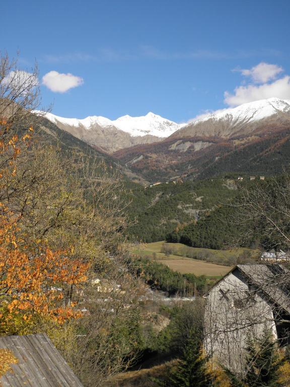 Gite Auberge Les Terres Blanches De Meolans Номер фото