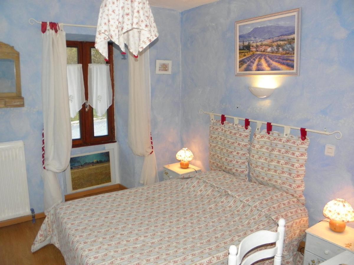 Gite Auberge Les Terres Blanches De Meolans Номер фото